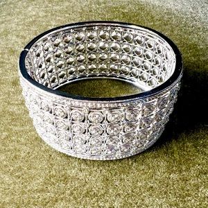 SPECTACULAR ALL AROUND CRYSTAL PAVE CUFF BRACELET